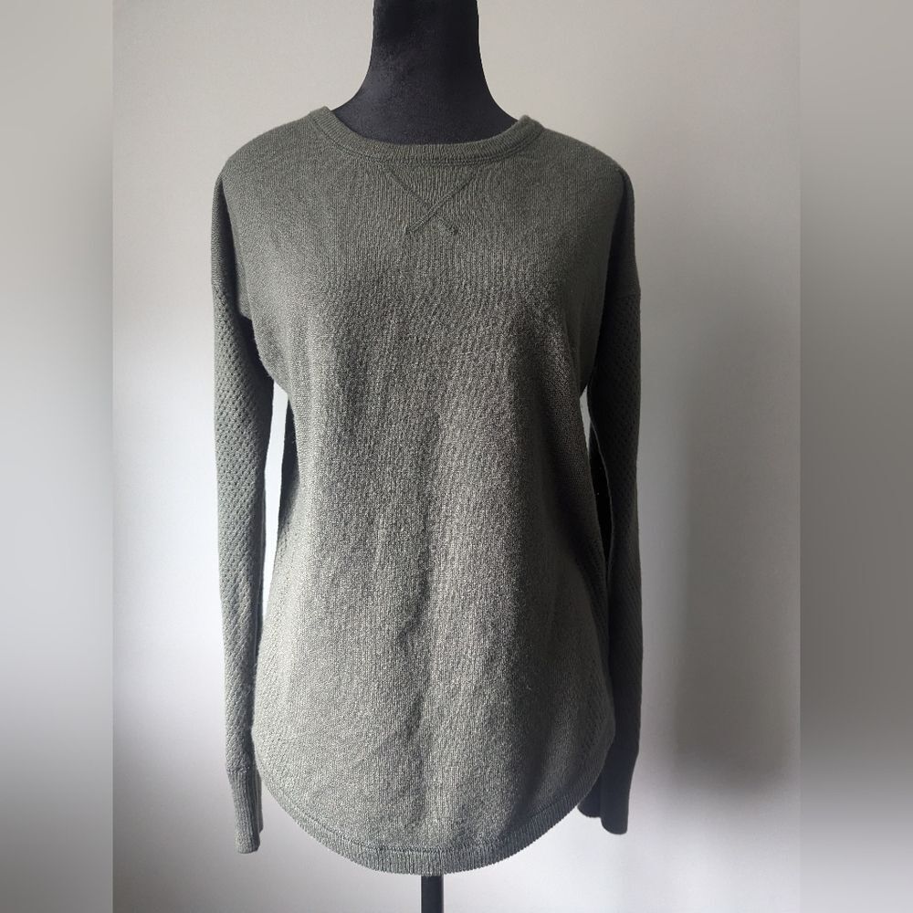 Sweet Romeo Olive Green Woven Long Sleeve Crew Neck Blouse